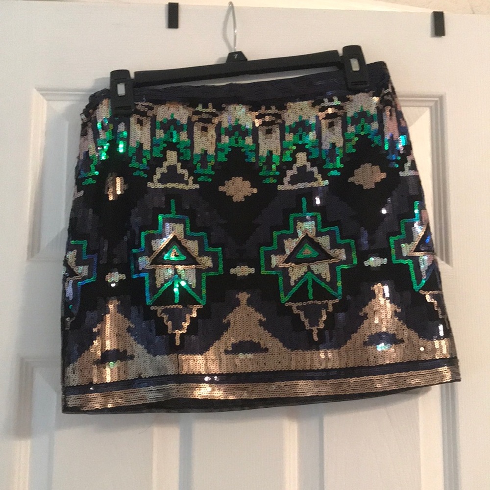 Gorgeous Sequined Skirt!